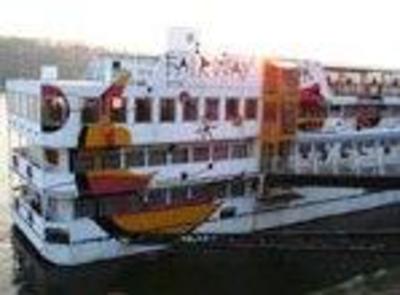 фото отеля Botel Fairway