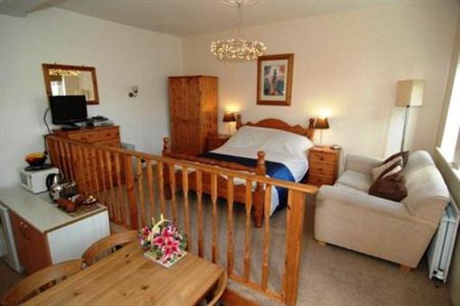 фото отеля The Oratory B&B & The Beeches Self-Catering Princetown