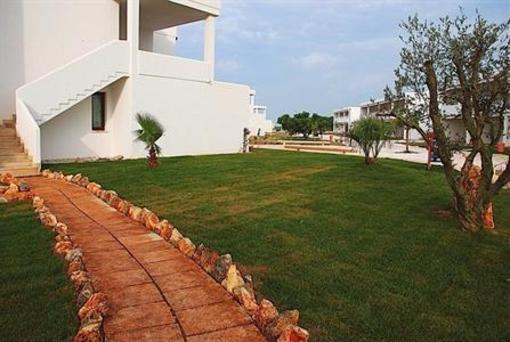 фото отеля Club Torre Guaceto Resort