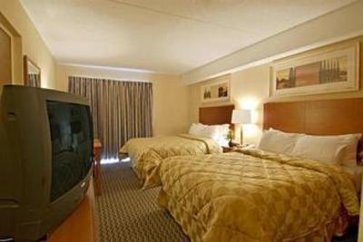 фото отеля Comfort Inn Trenton (Canada)