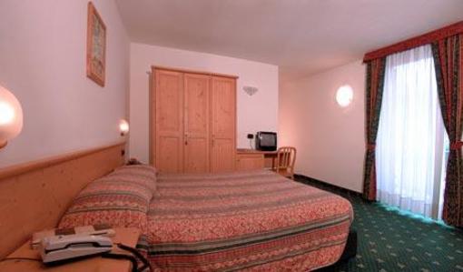 фото отеля Hotel Dolomiti Dimaro