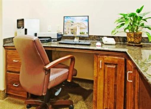 фото отеля Holiday Inn Express Hotel & Suites Vernon College Area Hwy 287