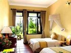 фото отеля Lang Co Beach Resort