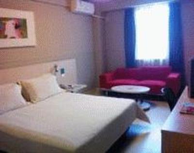 фото отеля JinJiang Inn Shenyang Lujun Zongyuan