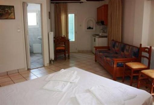 фото отеля Kastro Studios & Apartments Spetses