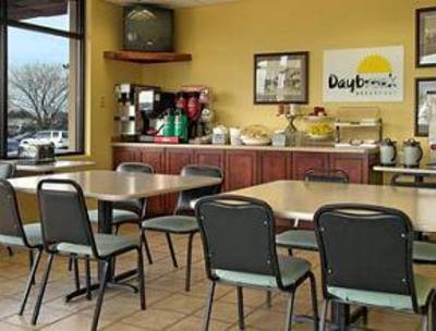 фото отеля Days Inn Frederick