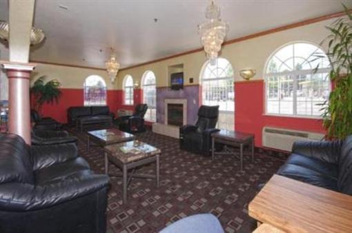 фото отеля Americas Best Value Inn & Suites Colorado Springs
