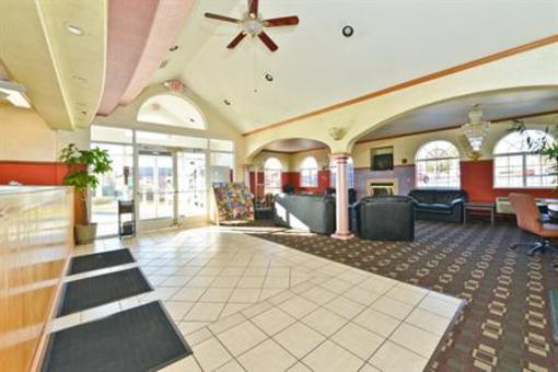 фото отеля Americas Best Value Inn & Suites Colorado Springs