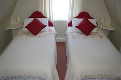 фото отеля Sandy Bay Guest House Bournemouth