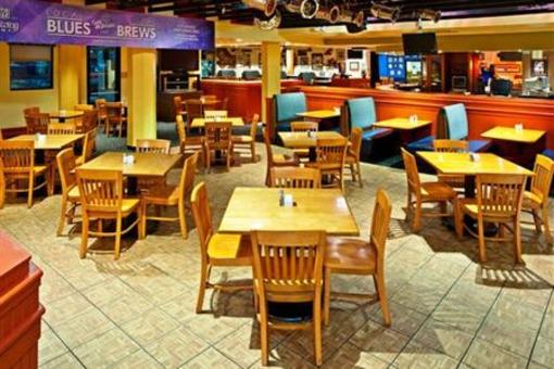 фото отеля Holiday Inn Ann Arbor University of Michigan