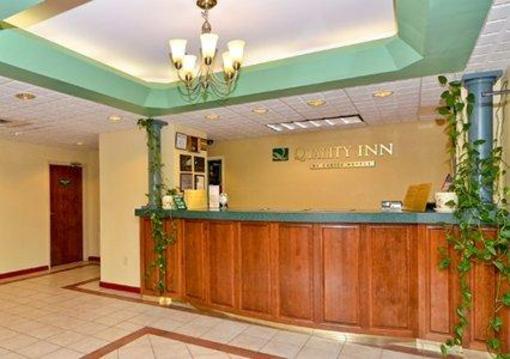 фото отеля Quality Inn Fort Campbell