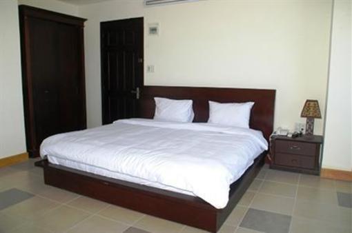 фото отеля Hoang Long Hotel