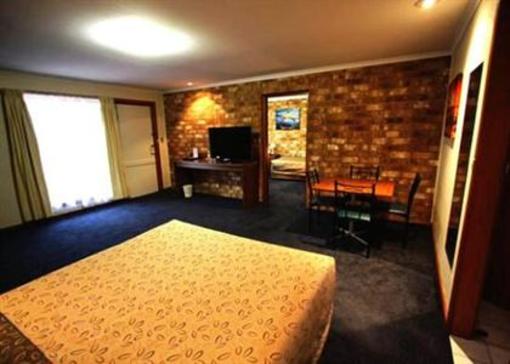 фото отеля Comfort Inn Clare Central