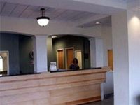 Days Inn & Suites Murfreesboro