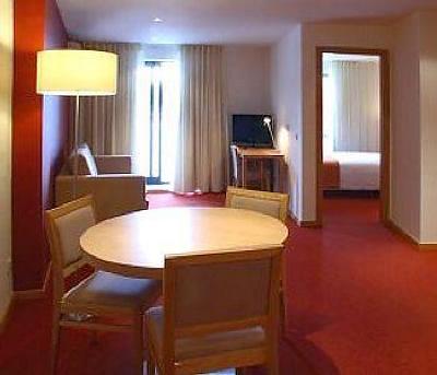 фото отеля Paredes Hotel Apartamento
