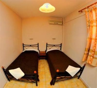 фото отеля Lefteris Village Apartments
