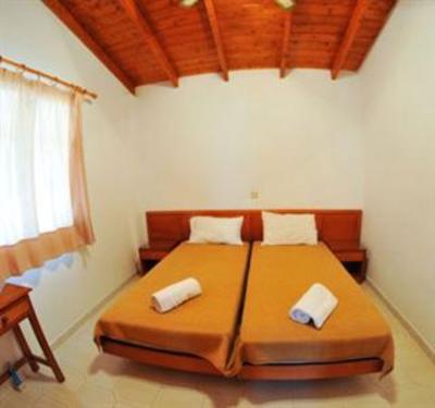 фото отеля Lefteris Village Apartments