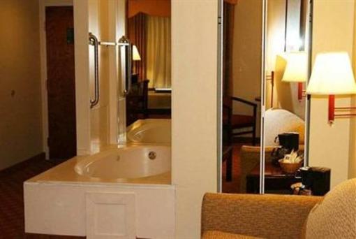 фото отеля Hampton Inn Panama City - Panama City Mall