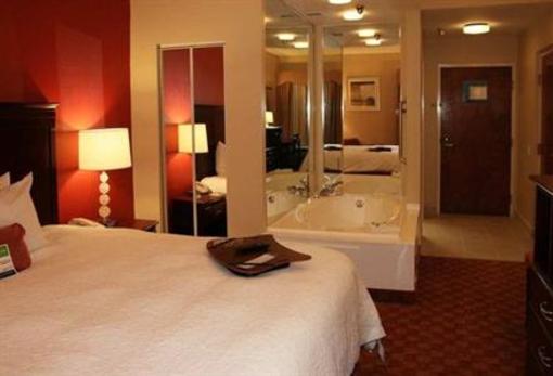 фото отеля Hampton Inn Panama City - Panama City Mall