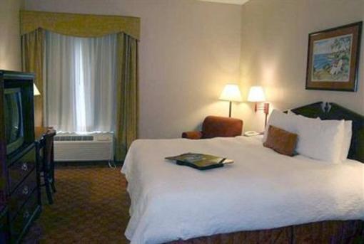 фото отеля Hampton Inn Panama City - Panama City Mall