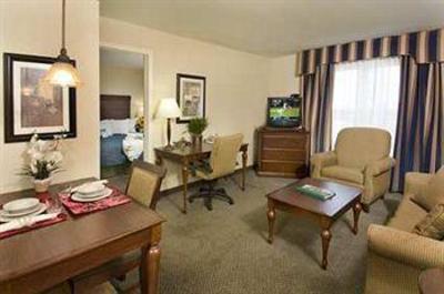 фото отеля Homewood Suites by Hilton Manchester/Airport