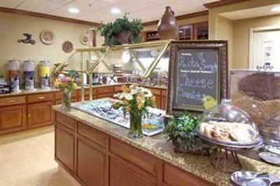 фото отеля Homewood Suites by Hilton Manchester/Airport