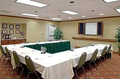 фото отеля Homewood Suites by Hilton Manchester/Airport