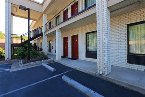 фото отеля Americas Best Value Inn & Suites-Glen Allen/Richmond