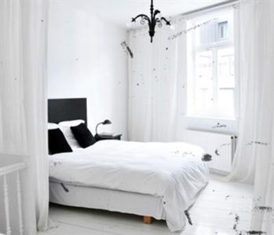 фото отеля Bed and Breakfast The Glorious-Inn Antwerpen