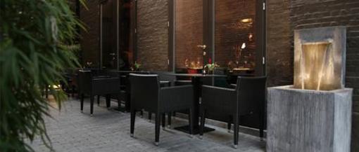 фото отеля Bed and Breakfast The Glorious-Inn Antwerpen