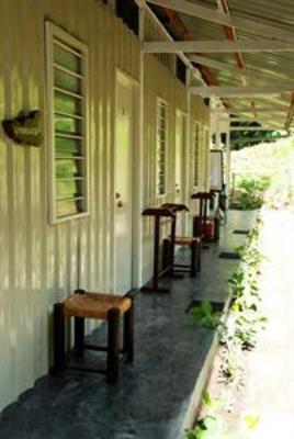 фото отеля Moonriver Lodge