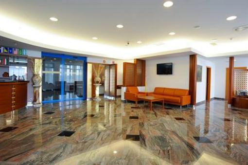 фото отеля Hotel Azul Kranj