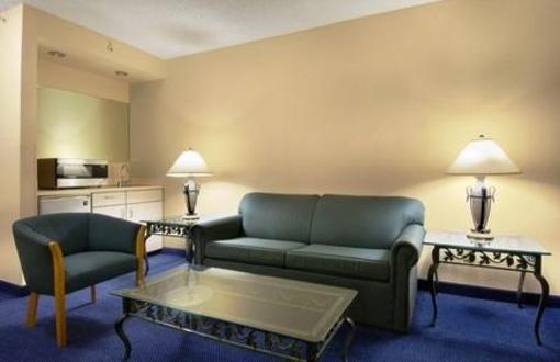 фото отеля Red Roof Inn Austin - South