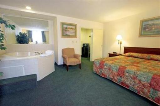 фото отеля BEST WESTERN Adena Inn