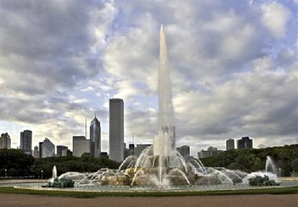 фото отеля SpringHill Suites Chicago O'Hare