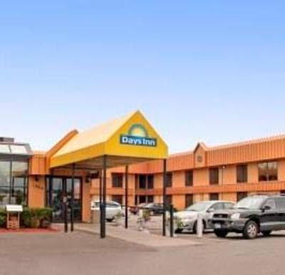 фото отеля Days Inn St Paul - Minneapolis - Midway