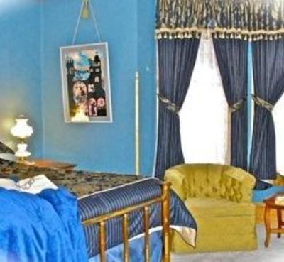 фото отеля Ferris Mansion Bed and Breakfast