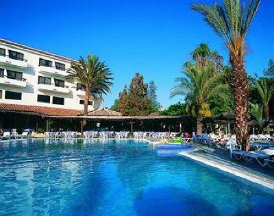 фото отеля Paphos Gardens Holiday Resort