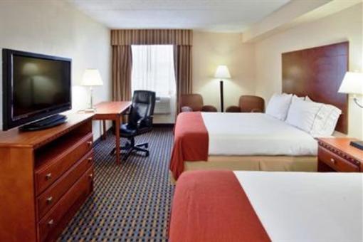 фото отеля Holiday Inn Express Jacksonville (North Carolina)