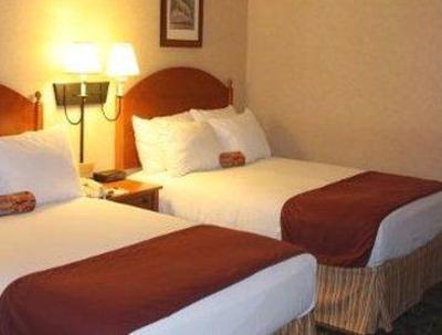 фото отеля Ramada Inn & Conference Center State College