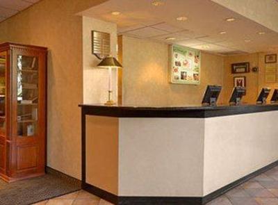 фото отеля Ramada Inn & Conference Center State College