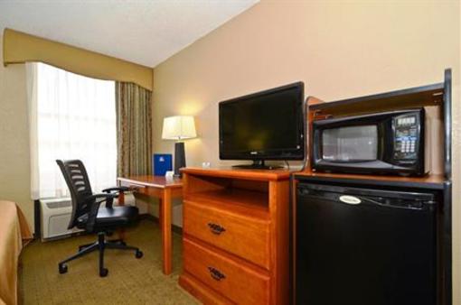 фото отеля Best Western Executive Inn Battle Creek