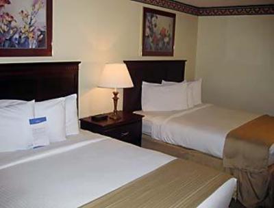 фото отеля Baymont Inn & Suites Downtown Battle Creek