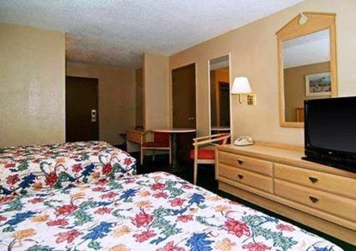 фото отеля Rodeway Inn Tampa