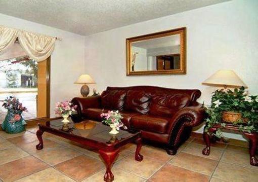 фото отеля Rodeway Inn Tampa