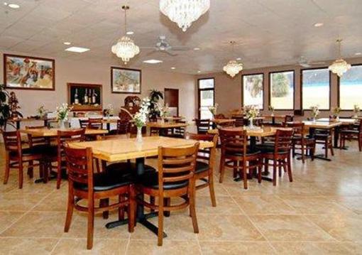 фото отеля Rodeway Inn Tampa