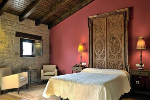 фото отеля Hotel El Peiron