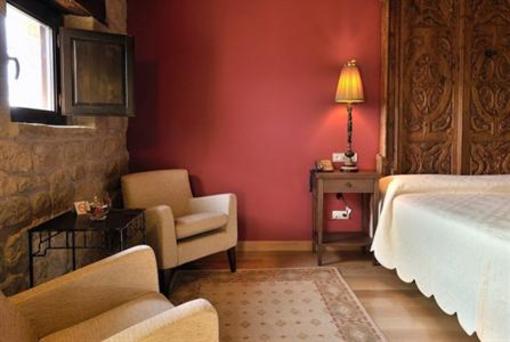 фото отеля Hotel El Peiron