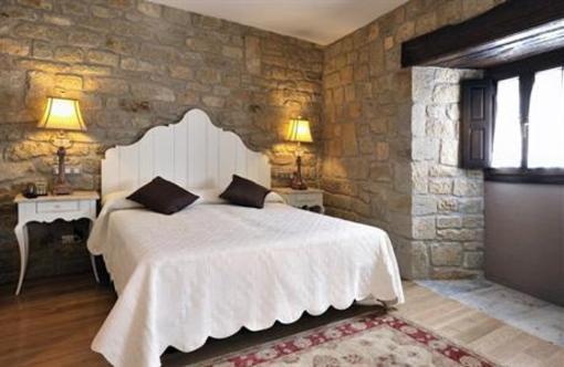 фото отеля Hotel El Peiron