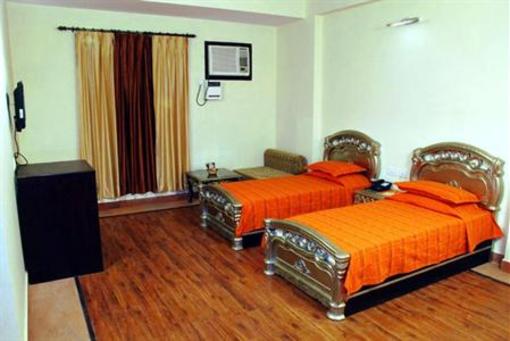 фото отеля Siris 18 Hotel Agra